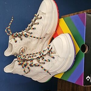 Converse Run Star Legacy Pride 🌈